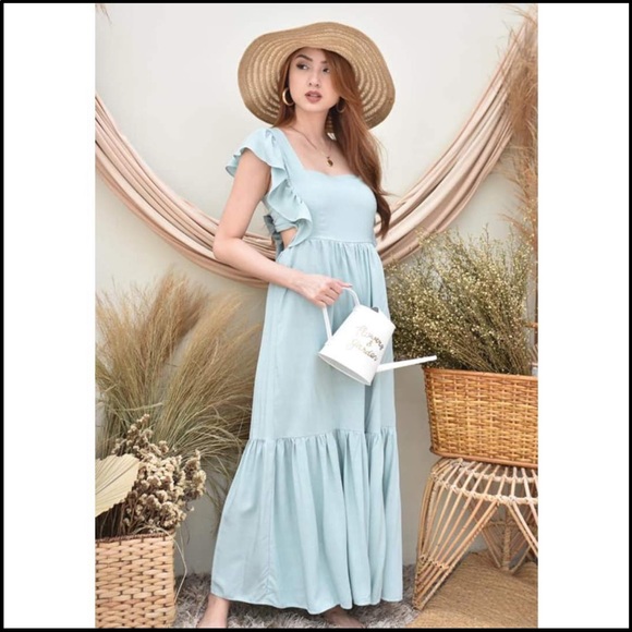 Rose Dress - Picture 4 of 16